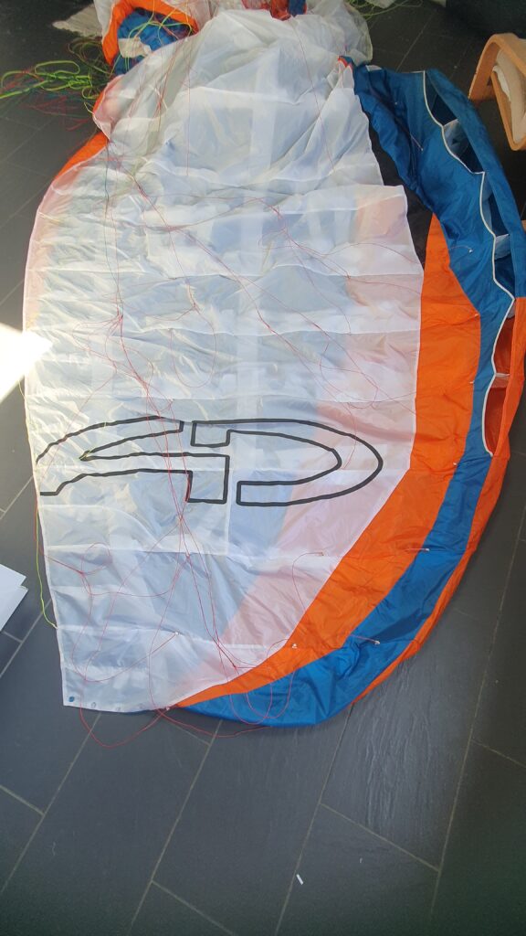 Réparation parapente Airdesign Saint-Hilaire